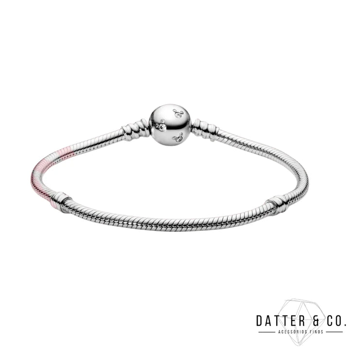 Aqui você encontra Pulseiras Femininas para todos os estilos! Pulseira Feminina de Prata, Ouro 18K e Pulseiras de Berloques, Berloques, Pulseiras de Berloques de Prata! Peças feitas para durar! Confira nossas promoções e leve frete grátis para todo o Brasil! Garantia de envio e devolução fácil.