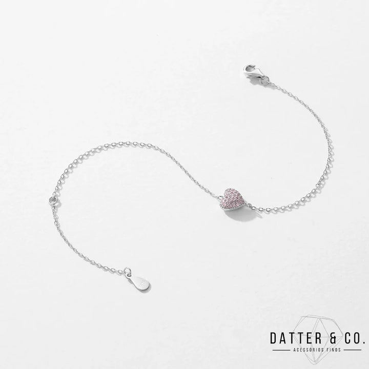 Aqui você encontra Pulseiras Femininas para todos os estilos! Pulseira Feminina de Prata, Ouro 18K e Pulseiras de Berloques, Berloques, Pulseiras de Berloques de Prata! Peças feitas para durar! Confira nossas promoções e leve frete grátis para todo o Brasil! Garantia de envio e devolução fácil.