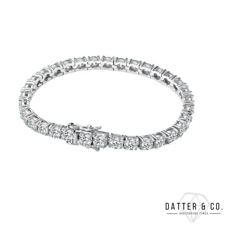Aqui você encontra Pulseiras Femininas para todos os estilos! Pulseira Feminina de Prata, Ouro 18K e Pulseiras de Berloques, Berloques, Pulseiras de Berloques de Prata! Peças feitas para durar! Confira nossas promoções e leve frete grátis para todo o Brasil! Garantia de envio e devolução fácil.