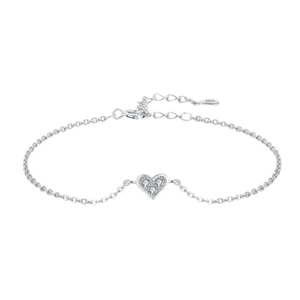 Aqui você encontra Pulseiras Femininas para todos os estilos! Pulseira Feminina de Prata, Ouro 18K e Pulseiras de Berloques, Berloques, Pulseiras de Berloques de Prata! Peças feitas para durar! Confira nossas promoções e leve frete grátis para todo o Brasil! Garantia de envio e devolução fácil.