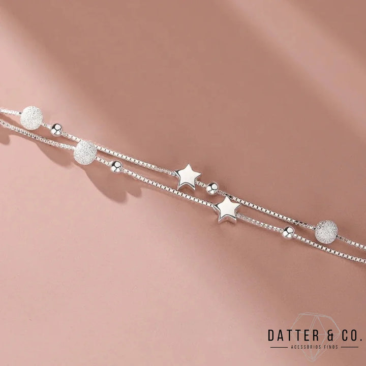 Aqui você encontra Pulseiras Femininas para todos os estilos! Pulseira Feminina de Prata, Ouro 18K e Pulseiras de Berloques, Berloques, Pulseiras de Berloques de Prata! Peças feitas para durar! Confira nossas promoções e leve frete grátis para todo o Brasil! Garantia de envio e devolução fácil.