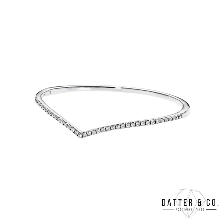Aqui você encontra Pulseiras Femininas para todos os estilos! Pulseira Feminina de Prata, Ouro 18K e Pulseiras de Berloques, Berloques, Pulseiras de Berloques de Prata! Peças feitas para durar! Confira nossas promoções e leve frete grátis para todo o Brasil! Garantia de envio e devolução fácil.