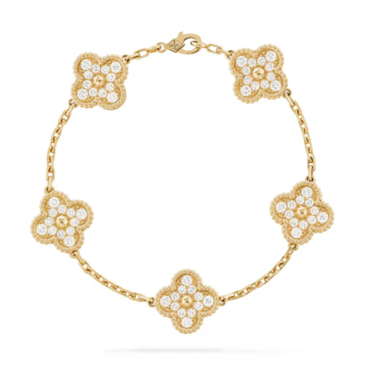 Inspirado no Trevo de quatro folhas, estas jóias são sinônimo de sorte e proteção. Se você busca por colares trevo, pulseiras trevo, anéis trevo ou conjuntos trevo de alta qualidade, compre aqui na Datter & Co. Frete Grátis e Devolução Fácil.